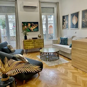  Appartement ô Portes Du Palais France